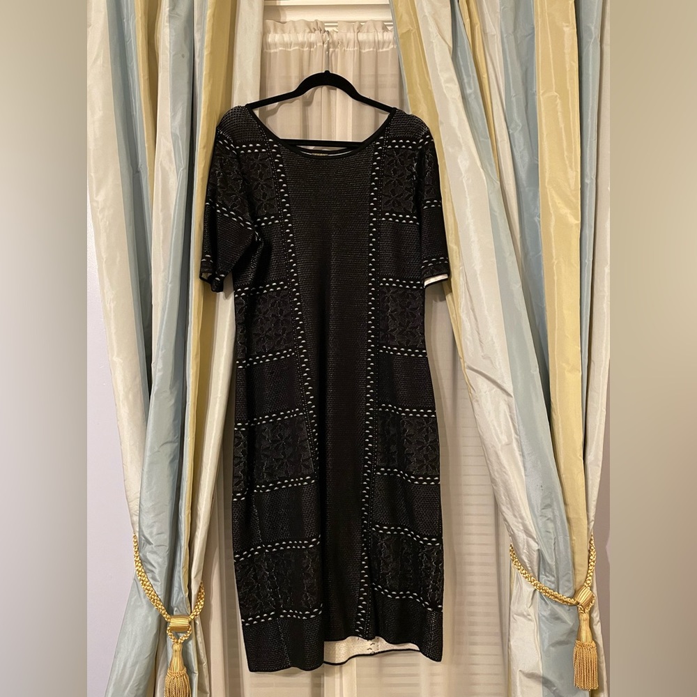 Long Black Patterned Dress